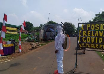 Terapkan PSBB, Warga Pagedangan Swadaya Dirikan Posko Covid-19