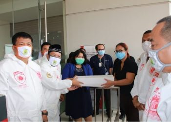 DPRD Kota Tangerang Rela Sumbang Gaji dan Beri Bantuan Obat Herbal untuk Penanganan Covid-19