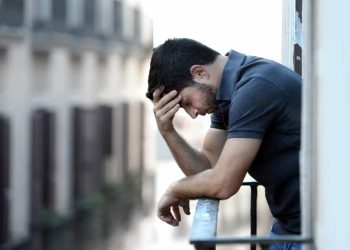 Apa Bedanya Stres dan Depresi? Kenali Gejalanya