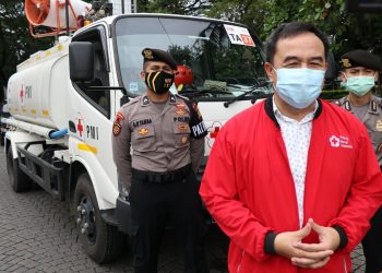 Tiga Jalan Nasional di Kabupaten Tangerang Disemprot Disinfektan