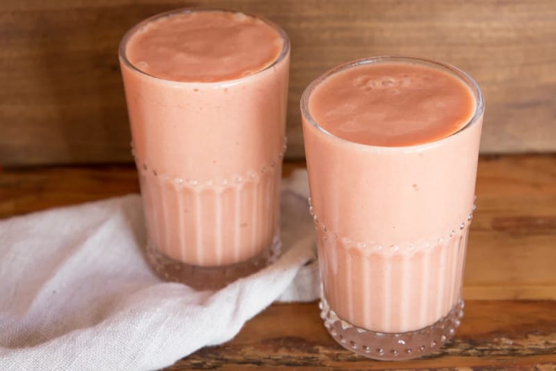 jus mangga dan stroberi