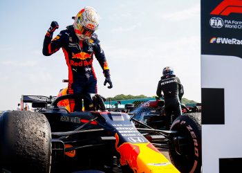 Red Bull Honda Angkat Tropi di Sirkuit Silverstone