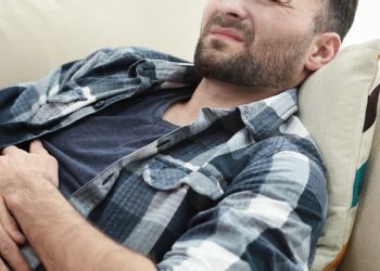 Perut Panas dan Ulu Hati Sakit Setelah Makan? Begini Mengatasinya