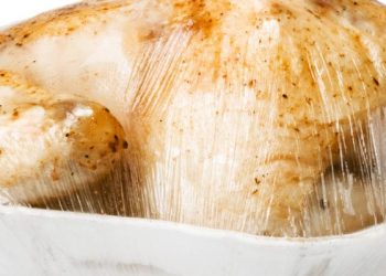 Ini Bahaya Membungkus Makanan Panas dengan Plastik