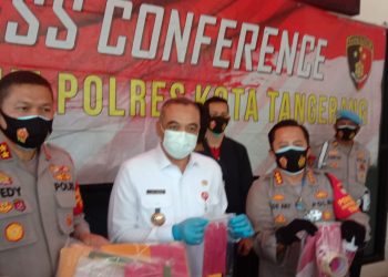 Perusak Dua Musala di Pasar Kemis Menangis Dihadapan Polisi