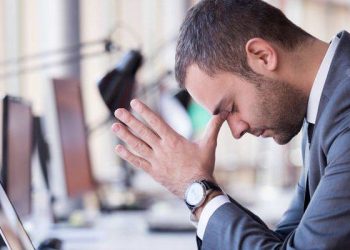 7 Tanda Stres yang Sering Tidak Anda Sadari