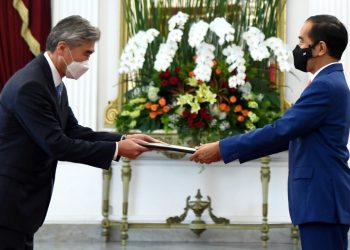 Presiden Jokowi Terima Surat Kepercayaan Tujuh Duta Besar Negara Sahabat
