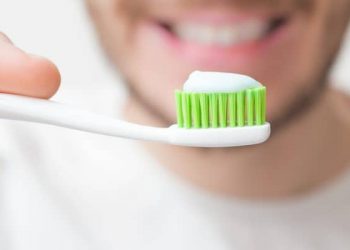 Saatnya Beralih ke Pasta Gigi Khusus untuk Merawat Gigi Sensitif