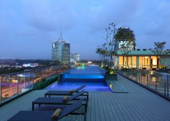 Ingin Berenang di Hotel Santika Premiere Bintaro, Ini Syaratnya