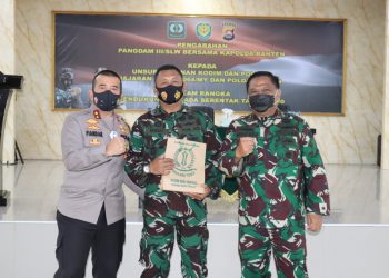 Kapolda Banten Bersama Pangdam III/Siliwangi Beri Arahan Kewaspadaan Bencana dan Pengamanan Pilkada 