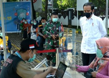 Presiden Jokowi Sidak Pelaksanaan Simulasi Vaksinasi Covid-19 di Kota Bogor