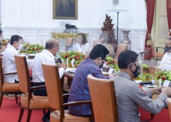 Presiden: Upayakan Terus Keseimbangan Penanganan Pandemi dan Pemulihan Ekonomi