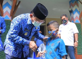 HUT Korpri, Pemkot Tangerang Bagi- bagi Paket Sembako