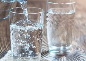 Kenapa Bisa Ada Orang yang Tidak Suka Minum Air Putih?