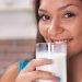Minum Susu, Lebih Baik Sebelum Atau Sesudah Makan?