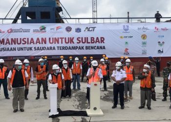 Bantu Korban Bencana Alam, ACT dan NBRS Care Salurkan Ribuan Baju Muslim