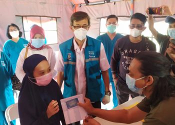Pewarta Foto Tangerang Sumbangkan Hasil Donasi ke Anak Yatim Piatu Penyintas Covid-19