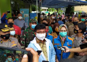 Menkominfo Pastikan Sistem Informasi Data Vaksinasi Sudah Siap Digunakan