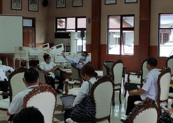 Seluruh Kepala Daerah Banten Divaksin Covid-19 di Pendopo Bupati Tangerang