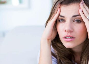 Kenapa Bisa Sakit Kepala Setelah Cabut Gigi?