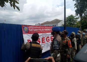 Diduga Tak Kantongi Izin, Pembangunan SPBU di Graha Raya Disegel Satpol PP