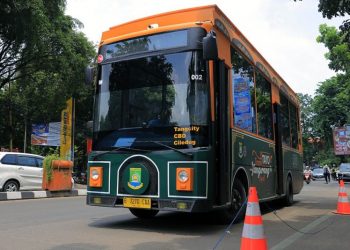 Di HUT Kota Tangerang, Naik Bus Tayo dan Si Benteng Gratis