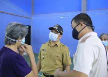 Pemkot Tangerang Mulai Vaksinasi Lansia