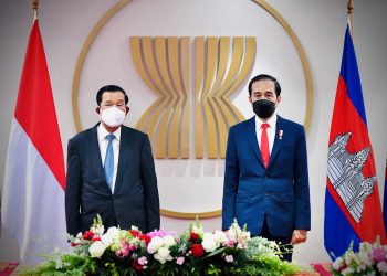 Tingkatkan Kerja Sama, Presiden Jokowi dan PM Hun Sen Gelar Pertemuan Bilateral