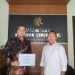 Rishi Wahab Terima Penghargaan dari PT JKC