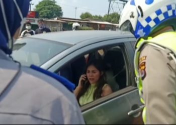 Tolak Putar Balik, Petugas Pos Penyekatan di Cilegon Dimaki Emak-emak
