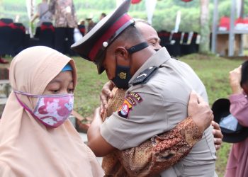 Anak Satpam di Tangerang Lulusan Bintara Terbaik Polda Banten, Jadi Ajudan Kapolri