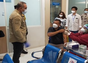 Pasar Kemis Zona Merah Penyebaran Covid-19, Bupati Zaki Tinjau Vaksinasi di RS Primaya