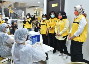 Gelar Vaksinasi Massal, KPPG dan Yellow Clinic Hadir Bantu Pemerintah Tangani Pandemi