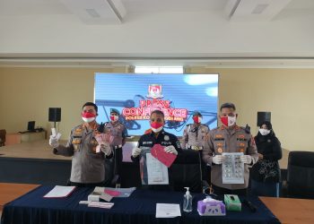 Jual Obat Covid-19 Diatas Harga Eceran, Pengelola Apotek di Citra Raya Cikupa Dibekuk