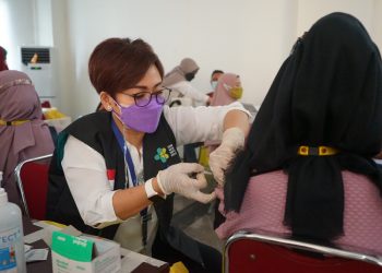 Ratusan Ibu Hamil di Kabupaten Tangerang Divaksin Dosis Pertama