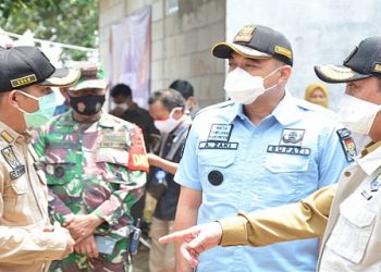 Bupati Zaki Dampingi Kemendagri Pantau Pilkades Serentak di Kabupaten Tangerang