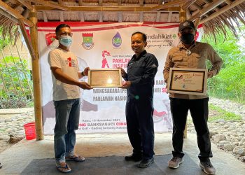 Peringati Hari pahlawan, Indah Kiat Tangerang Tasyakuran Bersama Veteran