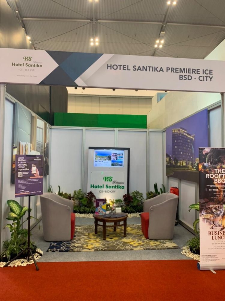 Hotel Santika BSD. (IST)