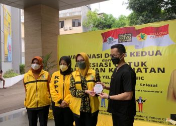 Suntik 1.000 Dosis Tahap Kedua, Perempuan Golkar Puji Nakes Sebagai Pahlawan Masa Kini