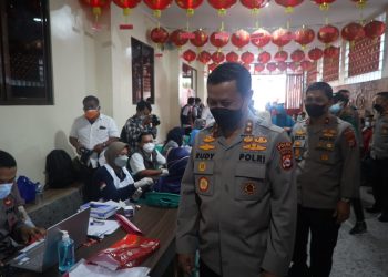 Kapolda Banten Tinjau Pelaksanaan Gebyar Vaksin Polri di Lebak