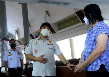 Walikota Arief Pantau Persiapan Natal di Gereja