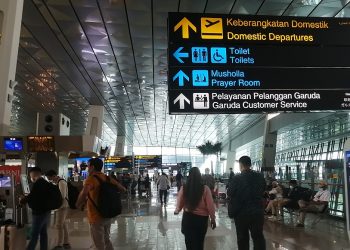 Bandara Soekarno-Hatta Mulai Dipadati Penumpang Jelang Nataru