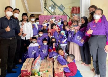 Rayakan HUT ke-9, Fame Hotel Gading Serpong Santunan Panti Asuhan