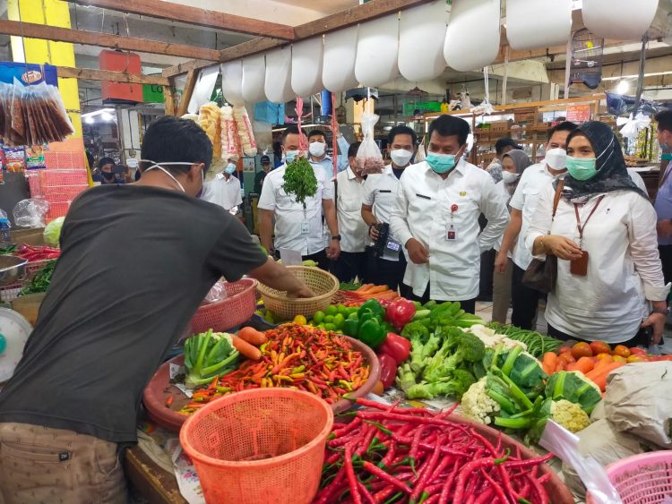 Pasar Kelapa Dua, Kabupaten Tangerang. (RIK)