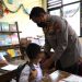 Peduli Anak Sekolah, Kapolda Banten Bagikan Ratusan Perlengkapan Sekolah