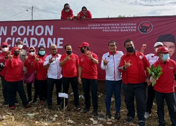 Peringati HUT Ke-49, PDI-P Banten Tanam Lima Ribu Pohon di Bantaran Sungai Cisadane
