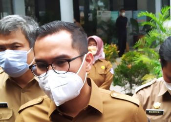 Pulang Liburan, Warga Tangsel Terkonfirmasi Covid-19 Varian Omicron