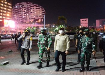 Pantau Pergantian Tahun, Bupati Zaki Keliling Pusat Keramaian di Gading Serpong