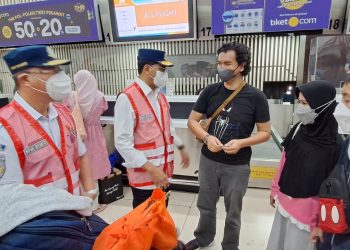 Macet Lebih dari Satu Kilometer Saat Mudik, Menhub Gratiskan Ongkos Tol