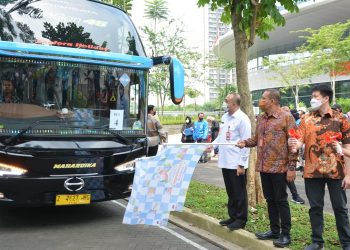 Tinggalkan Tangerang, Bupati Zaki Lepas Ratusan Pemudik